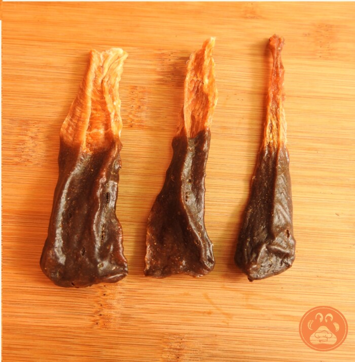 Chicken Jerky Dipped in Liver Paté (boneless)